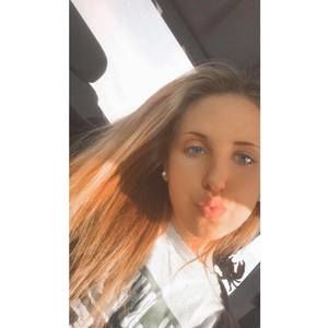 Meet your Posher, Samantha paige